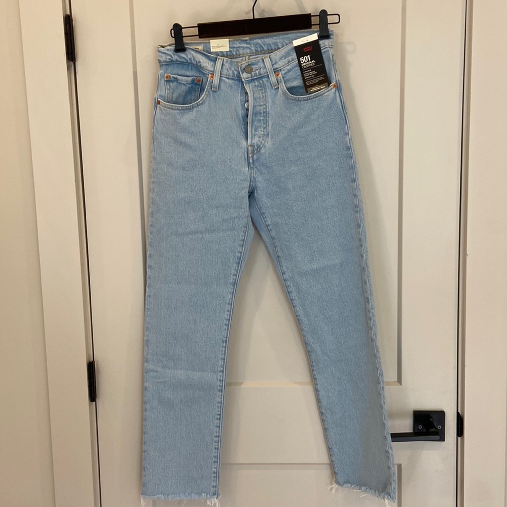NWT Levi’s 501 Original Fit Cropped Jeans